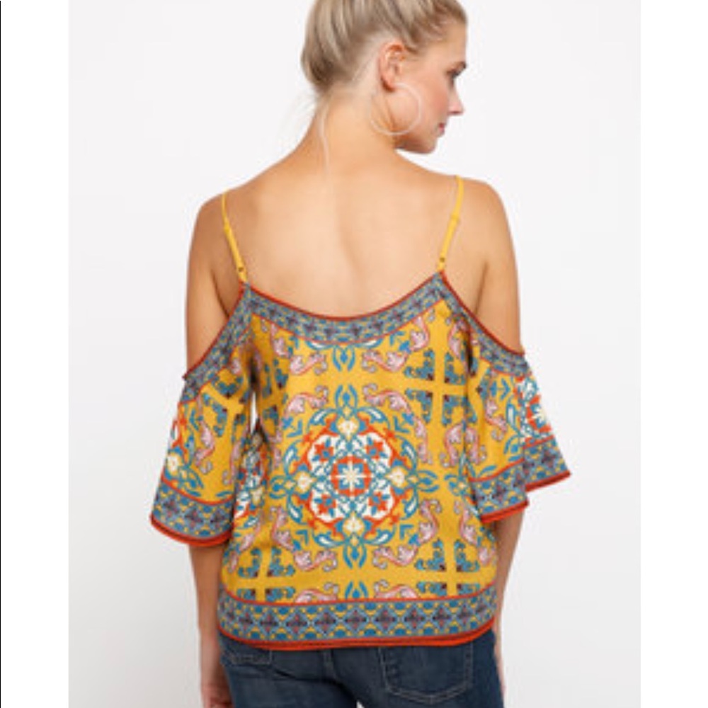Cold Shoulder Patterned Blouse in Yellow NWOT - Picture 4 of 6